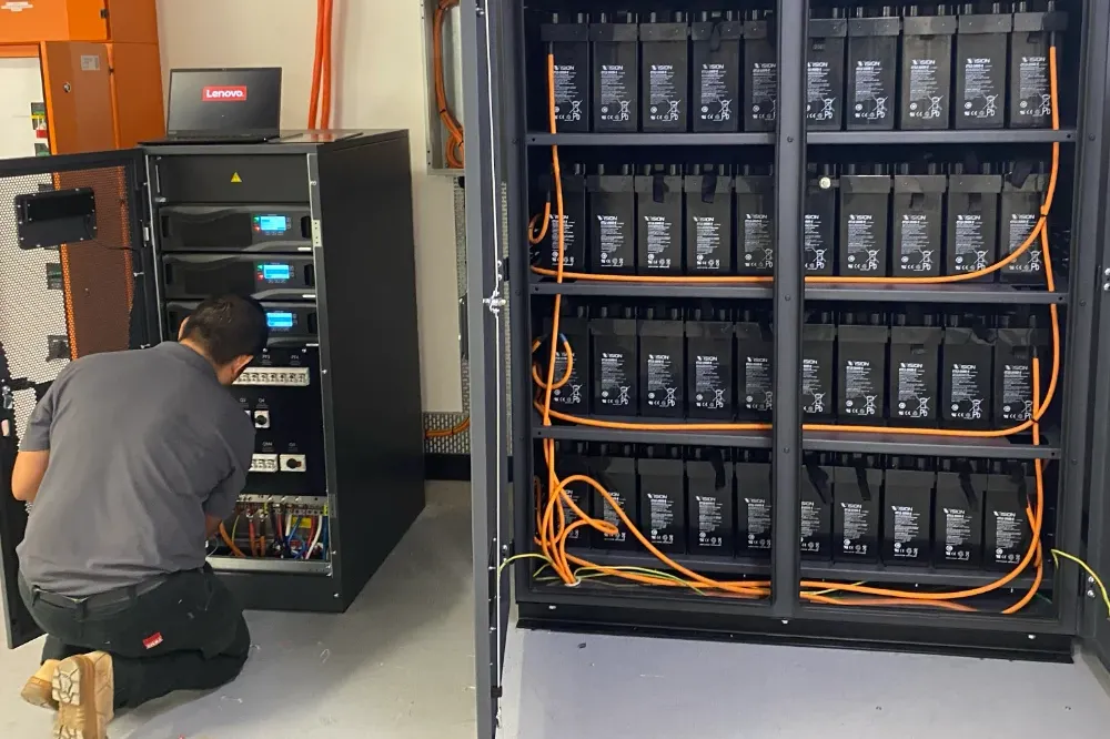UPS Repairs by STULZ Oceania technician